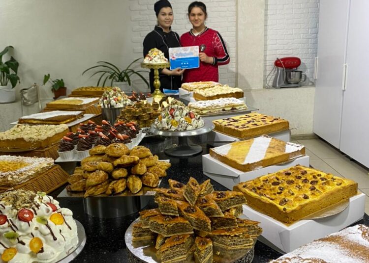 ӨТІРІК ӨРГЕ БАСПАЙДЫ…