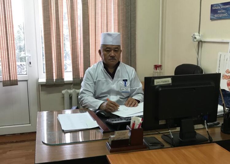 ВАКЦИНАЛАУҒА 753 МЕДИЦИНА ҚЫЗМЕТКЕРІ ЖҰМЫЛДЫРЫЛҒАН