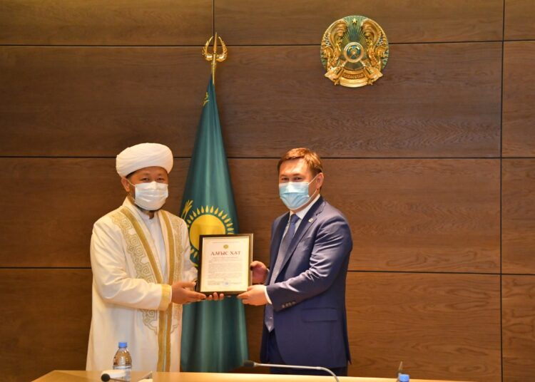 ҚАЛА ӘКІМІ ҚМДБ ТӨРАҒАСЫ, БАС МҮФТИМЕН КЕЗДЕСТІ