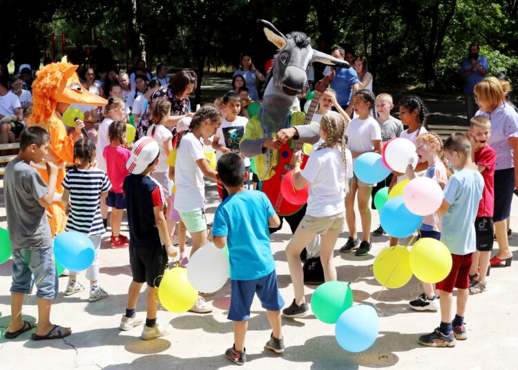 ГЕНЕРАЛ БАСТАМАСЫНА БАЛАЛАР ДӘН РИЗА