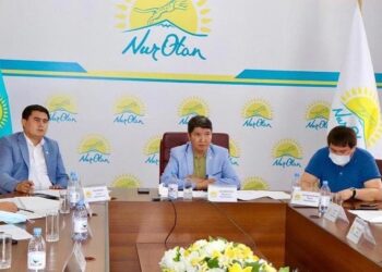 Нұротандықтар жастарды қолдауда