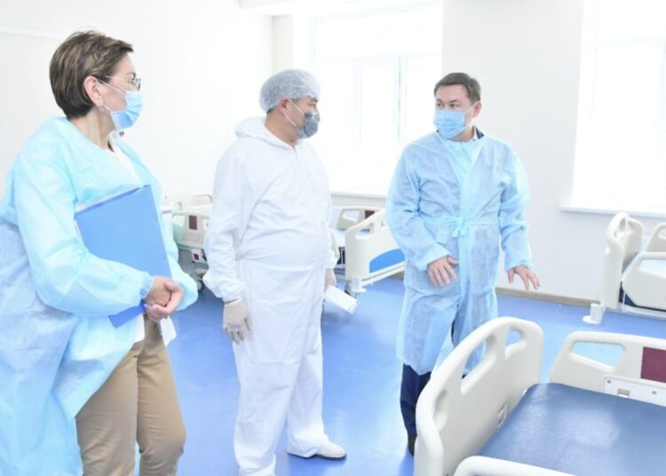 ШАЛҒАЙДАҒЫ АУМАҚТАРДА 12 ДӘРІГЕРЛІК АМБУЛАТОРИЯ САЛЫНАДЫ