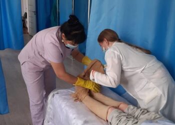 МҮМКІНДІГІ ШЕКТЕУЛІ ЖАНДАРДЫ ЖЫЛУМЕН ЕМДЕЙДІ