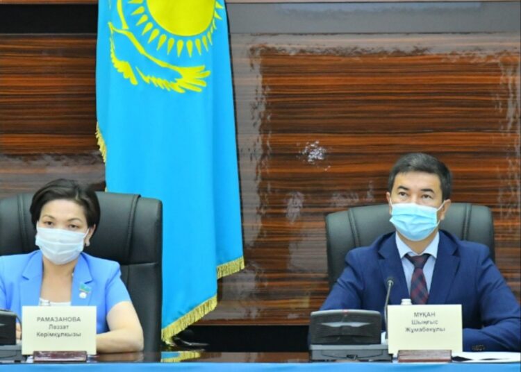 Отбасы институтын нығайту және тұрмыстық зорлық-зомбылықты алдын алу мәселесін талқылау бойынша кездесу