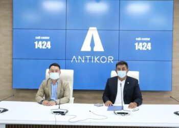 ЖАҢА ТӘСІЛ ЖЕМІСІН БЕРУДЕ