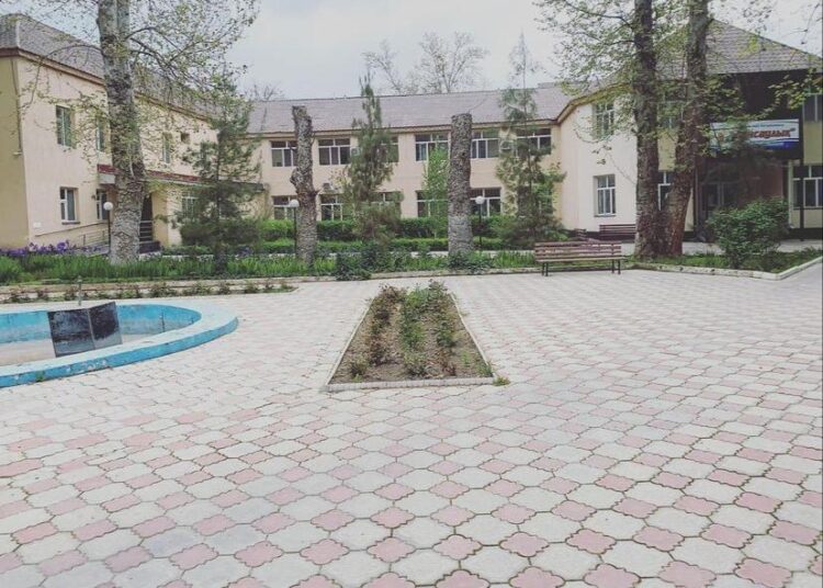 ШЫМКЕНТТЕ ЗЕЙНЕТКЕРЛЕРГЕ ШИПАЖАЙЛАРҒА ЖОЛДАМА БЕРУ ЖАЛҒАСУДА