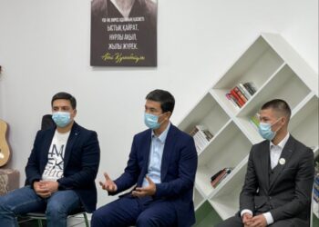 ҚАЛА ӘКІМІНІҢ БІРІНШІ ОРЫНБАСАРЫ ЖАСТАРМЕН КЕЗДЕСТІ