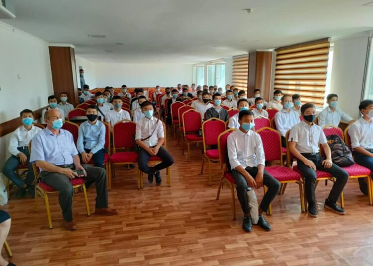 Құқық бұзушылықтың алдын алу мақсатында колледж студенттерімен сабақ өткізді