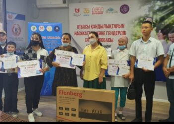 ШЫМКЕНТТЕ «ПАРАСАТТЫ ОТБАСЫ» БАЙҚАУЫНЫҢ ЖЕҢІМПАЗДАРЫ МАРАПАТТАЛДЫ