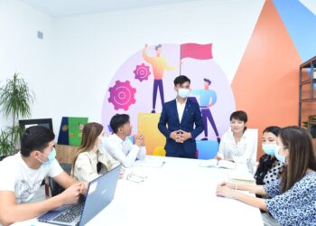 ЖАСТАР РЕСУРСТЫҚ ОРТАЛЫҒЫНЫҢ БӨЛІМШЕЛЕРІ АШЫЛУДА