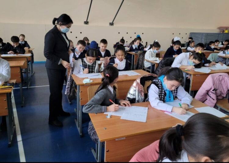 ШЫМКЕНТ: МЕКТЕП ОҚУШЫЛАРЫ АРАСЫНДАҒЫ РЕСПУБЛИКАЛЫҚ ОЛИМПИАДАНЫҢ ҮШІНШІ КЕЗЕҢІ ӨТТІ