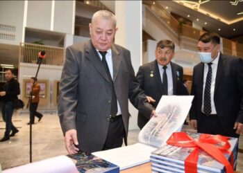 ТҮРКІСТАНДА «ТҮРКІСТАН ТАРИХЫ» КӨРМЕСІ АШЫЛДЫ