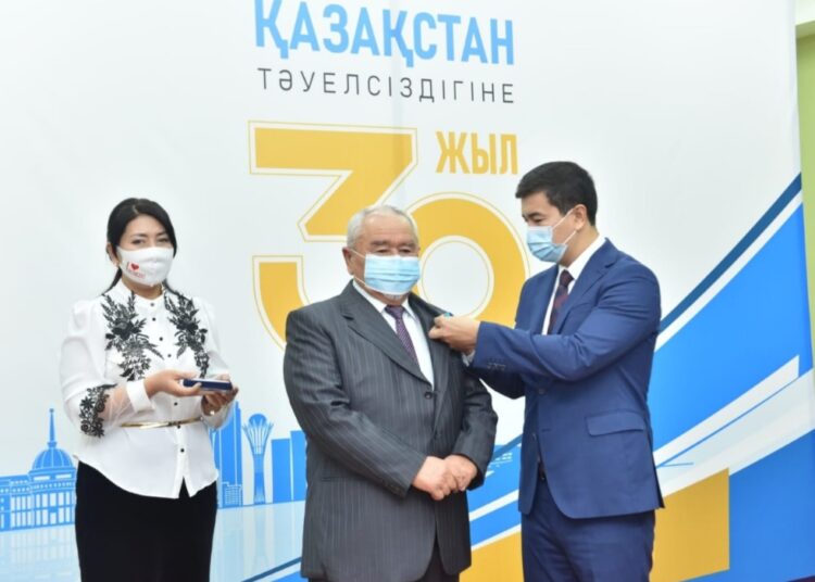 ЕЛ АҒАЛАРЫНА ҚҰРМЕТ КӨРСЕТІЛДІ