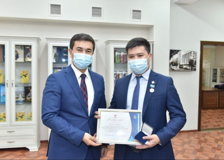 ШЫМКЕНТТЕ ЖАСТАР САЯСАТЫНЫҢ ДАМУЫНА ҮЛЕС ҚОСҚАН АЗАМАТТАР МАРАПАТТАЛДЫ