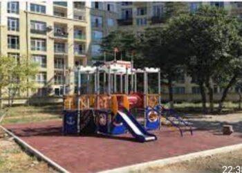 ЖАҢА ТҰРҒЫН ҮЙЛЕР АЙНАЛАСЫ АБАТТАНДЫРЫЛУДА