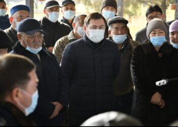 МҰРАТ ӘЙТЕНОВ «ЖАҢАТАЛАП» ЕЛДІМЕКЕНІ ТҰРҒЫНДАРЫМЕН КЕЗДЕСТІ