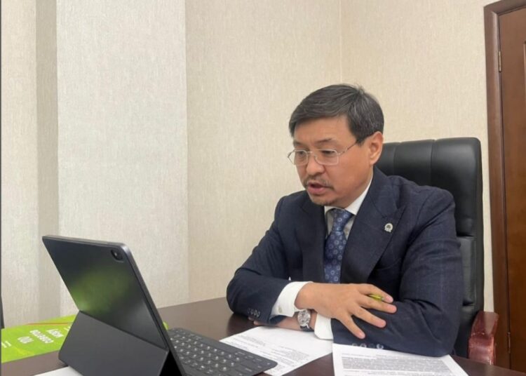 ҚАЛА ӘКІМІНІҢ ОРЫНБАСАРЫ ТҰРҒЫНДАРДЫ ҚАБЫЛДАДЫ