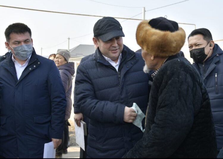 ҚАЛА ӘКІМІ НҰРШУАҚ ШАҒЫН АУДАН ТҰРҒЫНДАРЫНЫҢ МӘСЕЛЕСІН ТЫҢДАДЫ