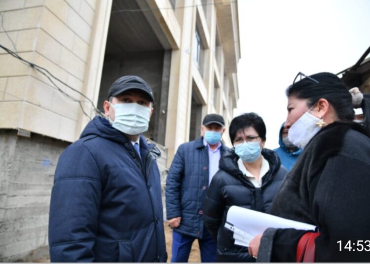 ҚАЛА ӘКІМІ ЖЕКЕМЕНШІК МЕКТЕПТЕРДІҢ ҚҰРЫЛЫСЫМЕН ТАНЫСТЫ