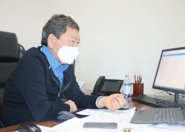 ХАЛЫҚТЫҢ СЕНІМІ ҚЫМБАТ