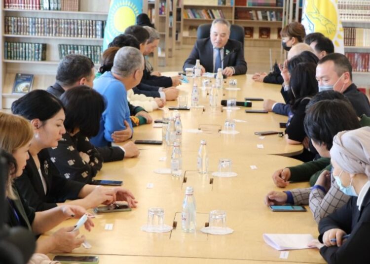 МӘЖІЛІС ДЕПУТАТТАРЫ ТҮРКІСТАН ХАЛҚЫМЕН КЕЗДЕСТІ