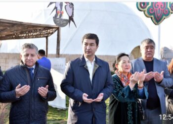 АЛҒЫС АЙТУ КҮНІНЕ ОРАЙ ӨТКЕН МЕРЕКЕЛІК ШАРАДА 1 МИЛЛИОН ҚҰРТ ПЕН БАУЫРСАҚ ТАРАТЫЛДЫ