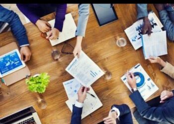 100 ҮЗДІК МАМАН БАЙҚАУЫ ҮМІТКЕРЛЕРІН КҮТЕДІ