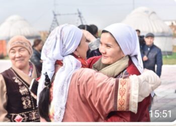 КӨРІСУ КҮНІ ЭТНОАУЫЛДА ЖАЛҒАСТЫ