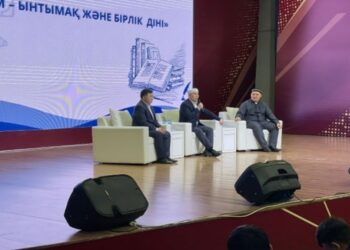 ДІН ӨКІЛДЕРІ ЖАСТАРМЕН КЕЗДЕСТІ