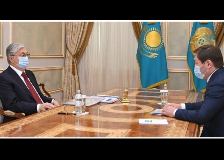 МЕМЛЕКЕТ БАСШЫСЫ ШЫМКЕНТ ҚАЛАСЫНЫҢ ӘКІМІН ҚАБЫЛДАДЫ