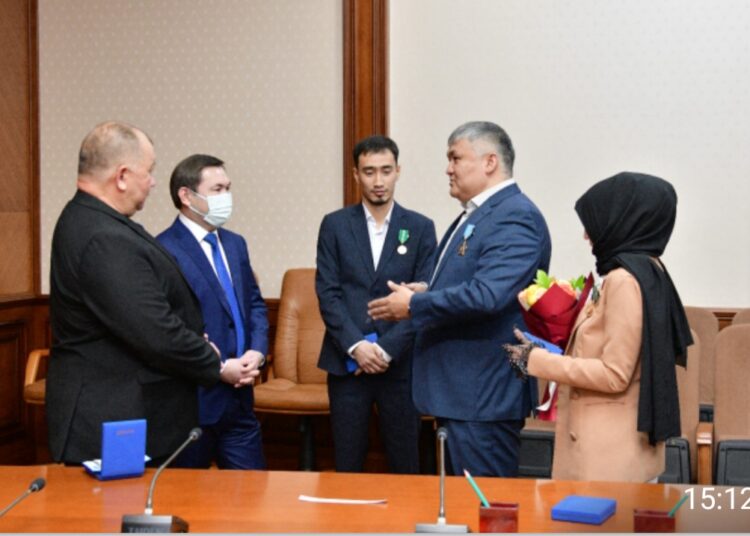 МҰРАТ ӘЙТЕНОВ МЕМЛЕКЕТТІК НАГРАДАЛАРДЫ ТАБЫСТАДЫ