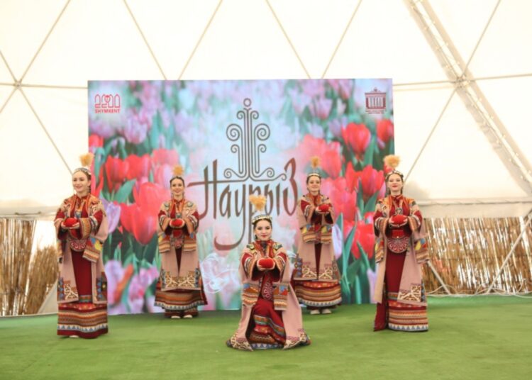 ШЫМКЕНТТЕ «FASHION DAY» СӘН КӨРСЕТІЛІМІ ӨТТІ