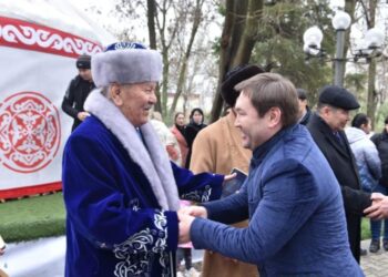 НАУРЫЗ ШЫМКЕНТТЕН БАСТАЛАДЫ