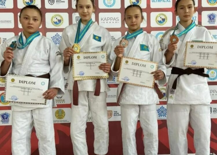 ШЫМКЕНТТІК ДЗЮДОШЫЛАР ЕЛ БІРІНШІЛІГІНДЕ ЖЕҢІМПАЗ АТАНДЫ