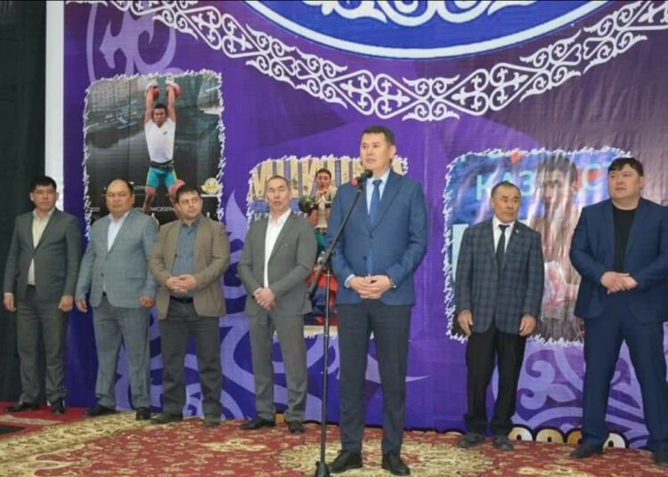 ТҮРКІСТАН: ШАРДАРАДА ГІР КӨТЕРУ СПОРТЫНАН ЕЛ ЧЕМПИОНАТЫ ӨТІП ЖАТЫР