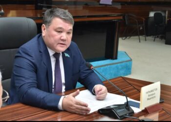 ҚОҒАМДЫҚ КЕҢЕСТІҢ АЛҒАШҚЫ ОТЫРЫСЫ ӨТТІ