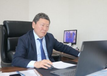 ҚАЛА ӘКІМІНІҢ ОРЫНБАСАРЫ АЗАМАТТАРДЫ ӘЛЕУМЕТТІК МӘСЕЛЕЛЕРІ БОЙЫНША ҚАБЫЛДАДЫ