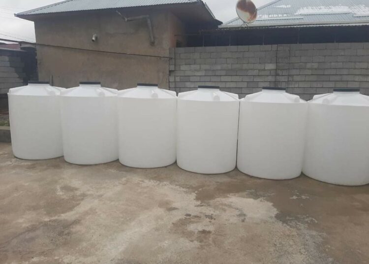 ТҮРКІСТАН: КЕЛЕСТІК КӘСІПКЕР ПОЛИЭТИЛЕН ШИКІЗАТЫНАН БӨШКЕ БҰЙЫМДАРЫН ӨНДІРУДЕ