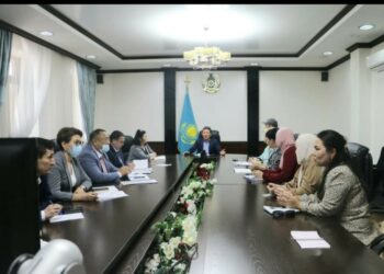 АУТИЗМГЕ ШАЛДЫҚҚАН БАЛАЛАР МӘСЕЛЕСІ ТАЛҚЫЛАНДЫ