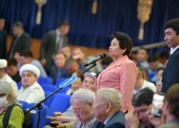 ӘЛ-ФАРАБИ АУДАНЫНДА КӨШЕЛЕРДІ ЖАРЫҚТАНДЫРУ ЖҰМЫСТАРЫ ЖҮРГІЗІЛУДЕ