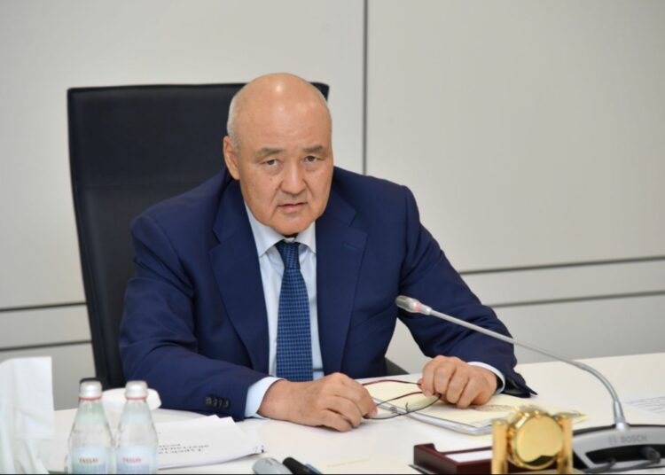 ӨМІРЗАҚ ШӨКЕЕВ АУДАН, ҚАЛА ӘКІМДЕРІНЕ ЕСКЕРТУ ЖАСАДЫ