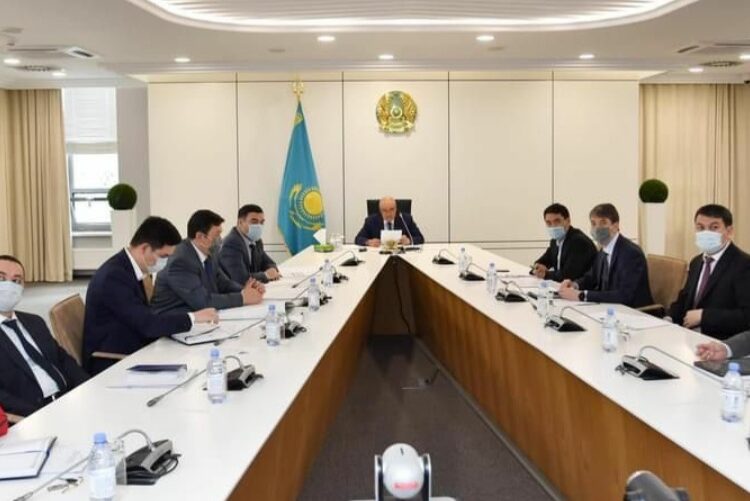 ӨМІРЗАҚ ШӨКЕЕВТІҢ ТАПСЫРМАСЫМЕН ҚАЗЫҒҰРТ ПЕН САРЫАҒАШ АУДАНЫНДАҒЫ ЖАҒДАЙҒА БАЙЛАНЫСТЫ КОМИССИЯ ҚҰРЫЛДЫ