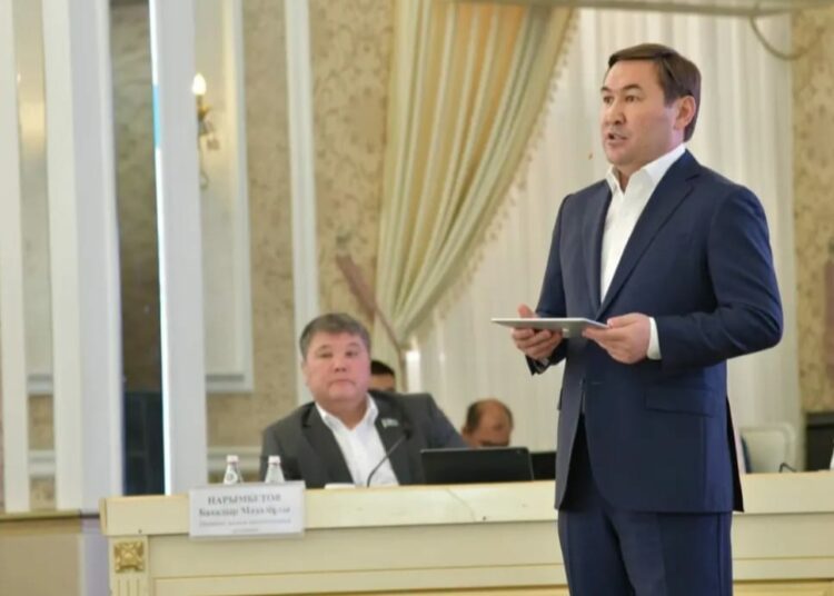 БИЫЛ «ТАРАЗДА» ПАРАСАТ КӨШЕСІ ЖАРЫҚТАНДЫРЫЛАДЫ ЖӘНЕ ҚАЙТА ЖӨНДЕЛЕДІ