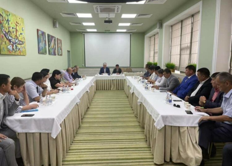 РЕФЕРЕНДУМДЫ ҚОЛДАУ