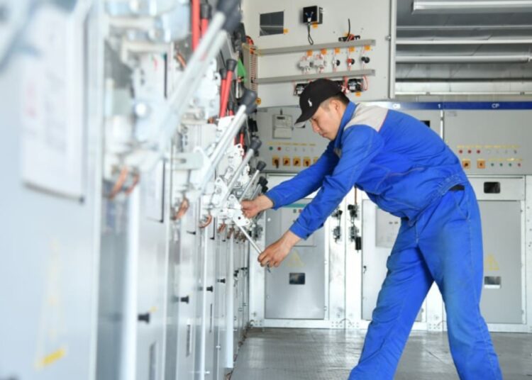 БИЫЛ 8 ЕЛДІ МЕКЕН САПАЛЫ ЭЛЕКТРМЕН ҚАМТЫЛАДЫ