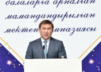 ШЫМКЕНТТЕ 11 МЫҢНАН АСТАМ ОҚУШЫ МЕКТЕП БІТІРДІ