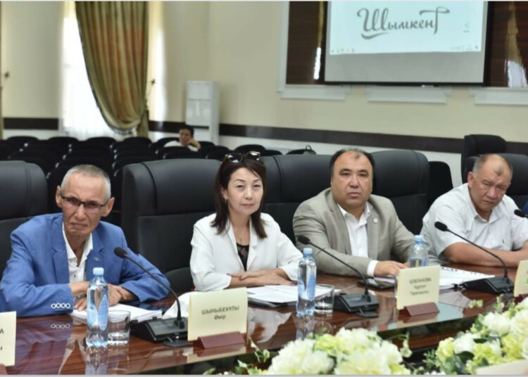 ҚОҒАМДЫҚ КЕҢЕСТІҢ КЕЗЕКТІ ОТЫРЫСЫ ӨТТІ