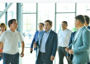 ҚАЛА ӘКІМІ ЖАҢА КӘСІПОРЫНДАРДЫ АРАЛАДЫ