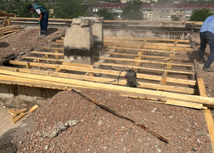 ЖАРЫЛЫСТАН ЗАҚЫМДАНҒАН ҮЙ ҚАЛПЫНА КЕЛТІРІЛУДЕ