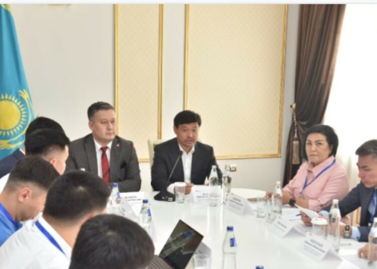 ШЫМКЕНТТЕ АЛҒАШ РЕТ ХАЛЫҚАРАЛЫҚ ТУРИСТІК СЛЕТ ӨТІП ЖАТЫР